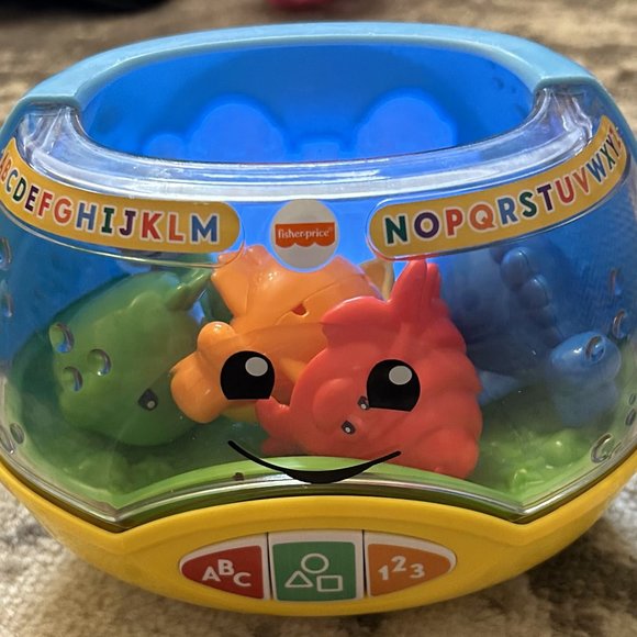 Fisher-Price Laugh & Learn Magical Fishbowl - Picture 2 of 4